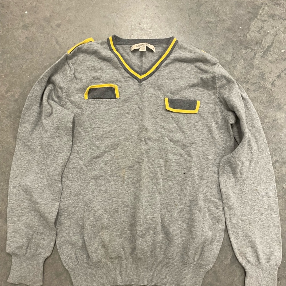 Heritage 1981 V-Neck Sweater in Gray with Yellow Trim